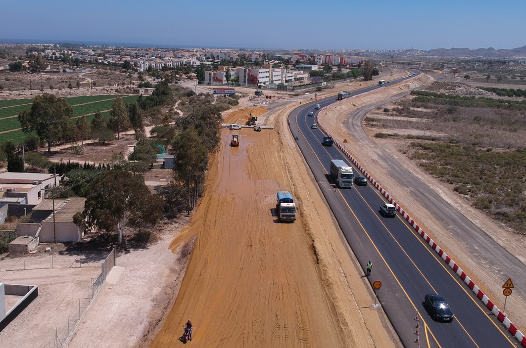 Obras de duplicación de la carretera de Vera a Garrucha.